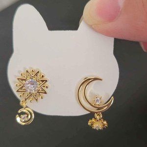 Hollow star moon earrings
